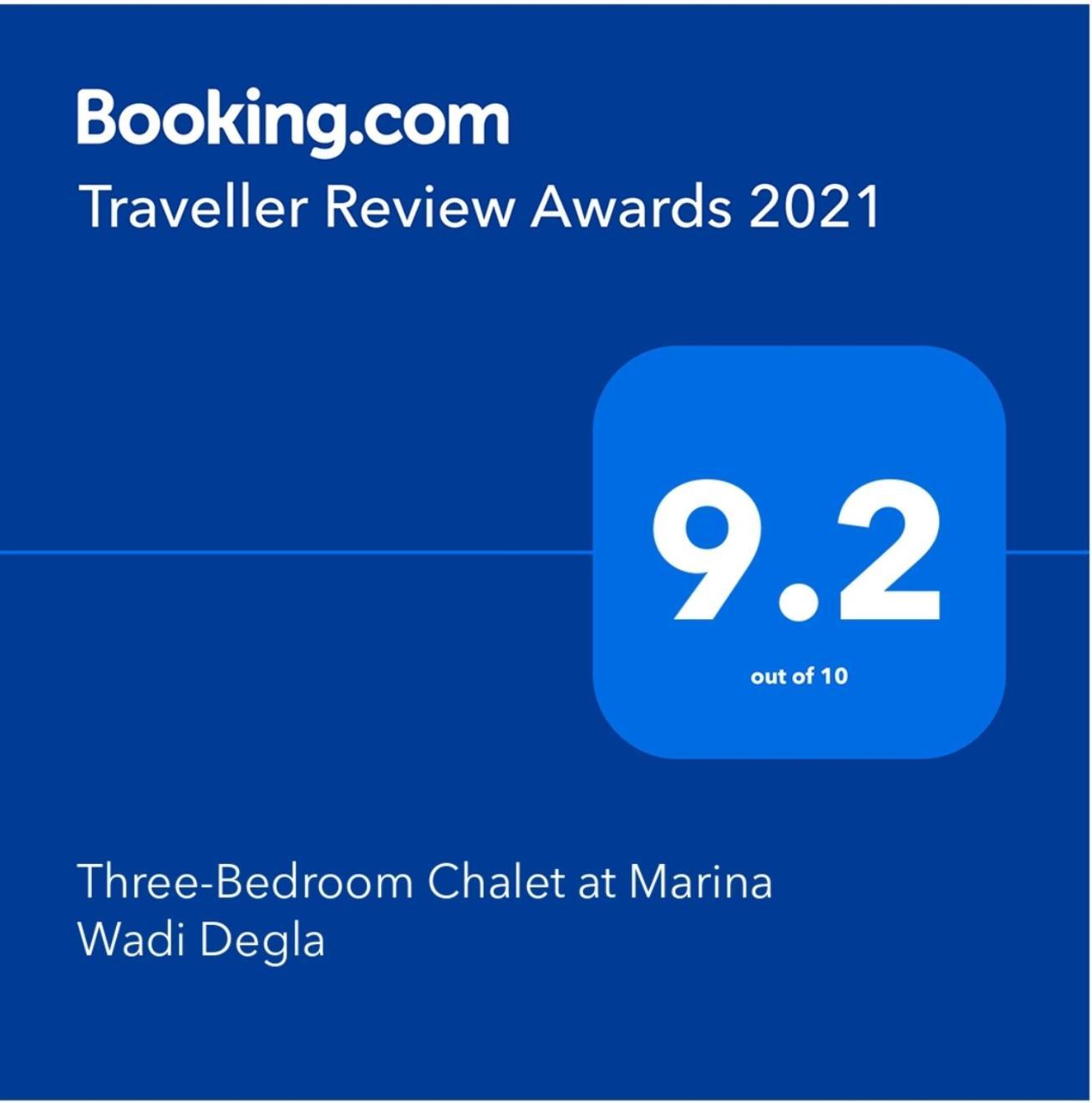 Three-Bedroom Garden Chalet At Marina Wadi Degla For Families Ain Sukhna Rom bilde